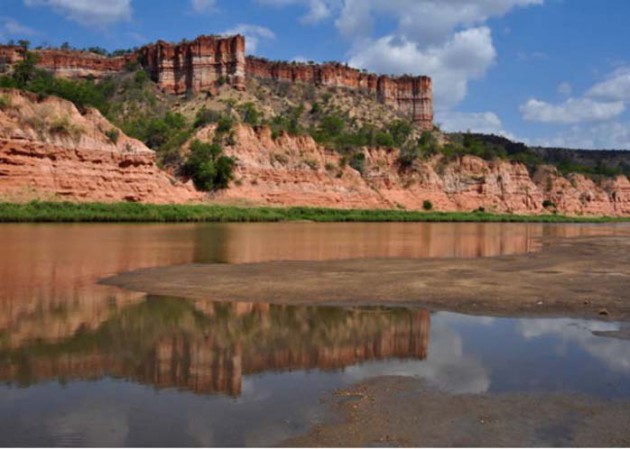 Chilojo Cliffs