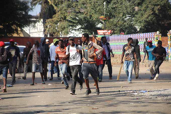 BREAKING NEWS: ZANU PF IS POISED FOR VICTORY AS The Zimbabwe Electoral ...